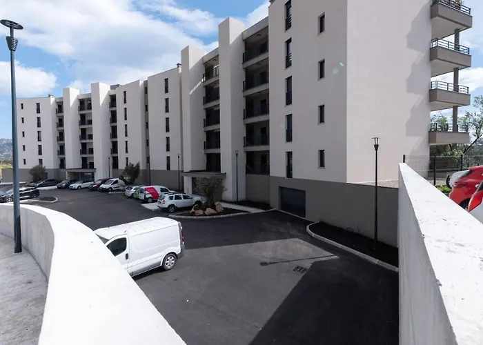 Stanatura-3 By Interhome *