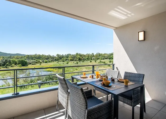 Stanatura-3 By Interhome